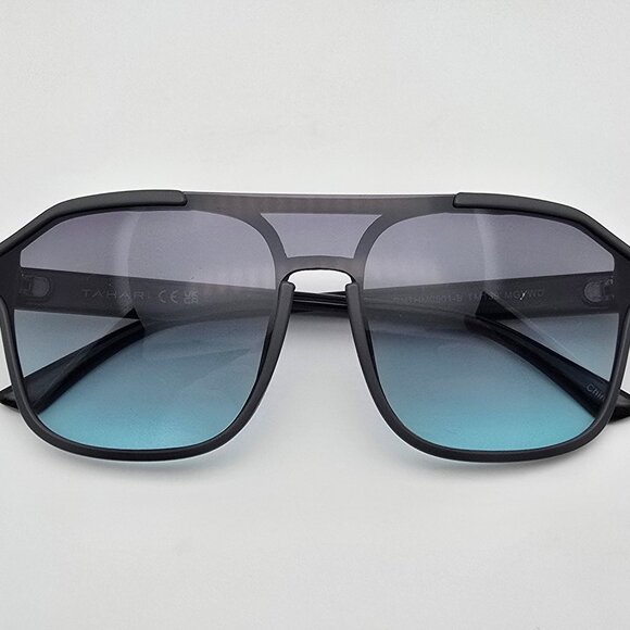 *SOLD* Tahari TM139 Grey Black Frame Green Gradient Lens Aviator Sunglasses 57mm - Picture 11 of 13